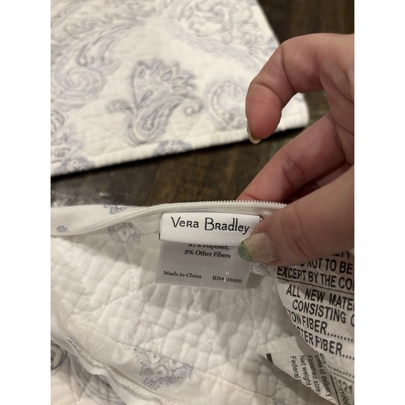 Vera Bradley Gray White Paisley Pillow Shams (2) Zippered Reversible - Picture 6 of 9